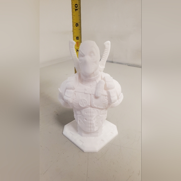 Deadpool 3d printed statue - Picture 6 of 7